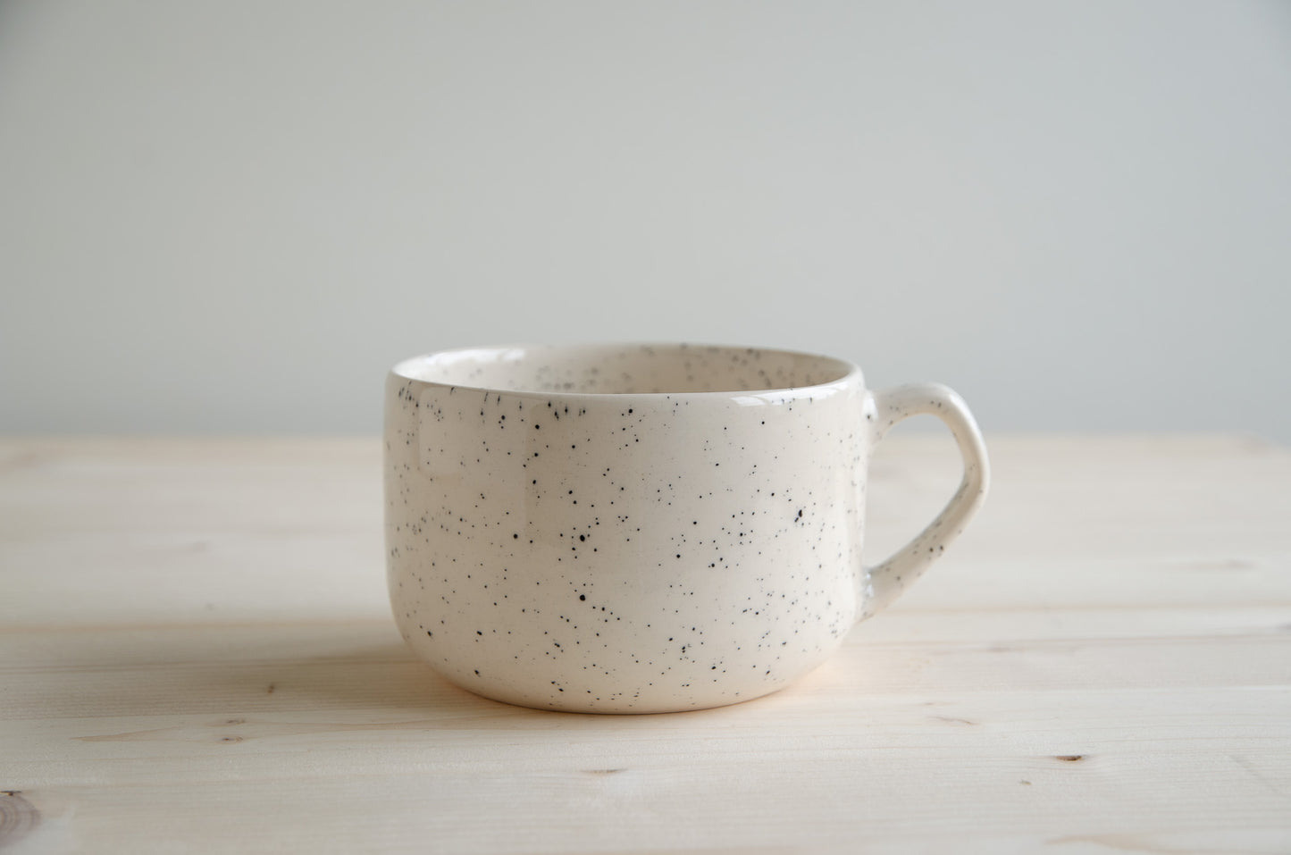 Cappuccino beker spikkels