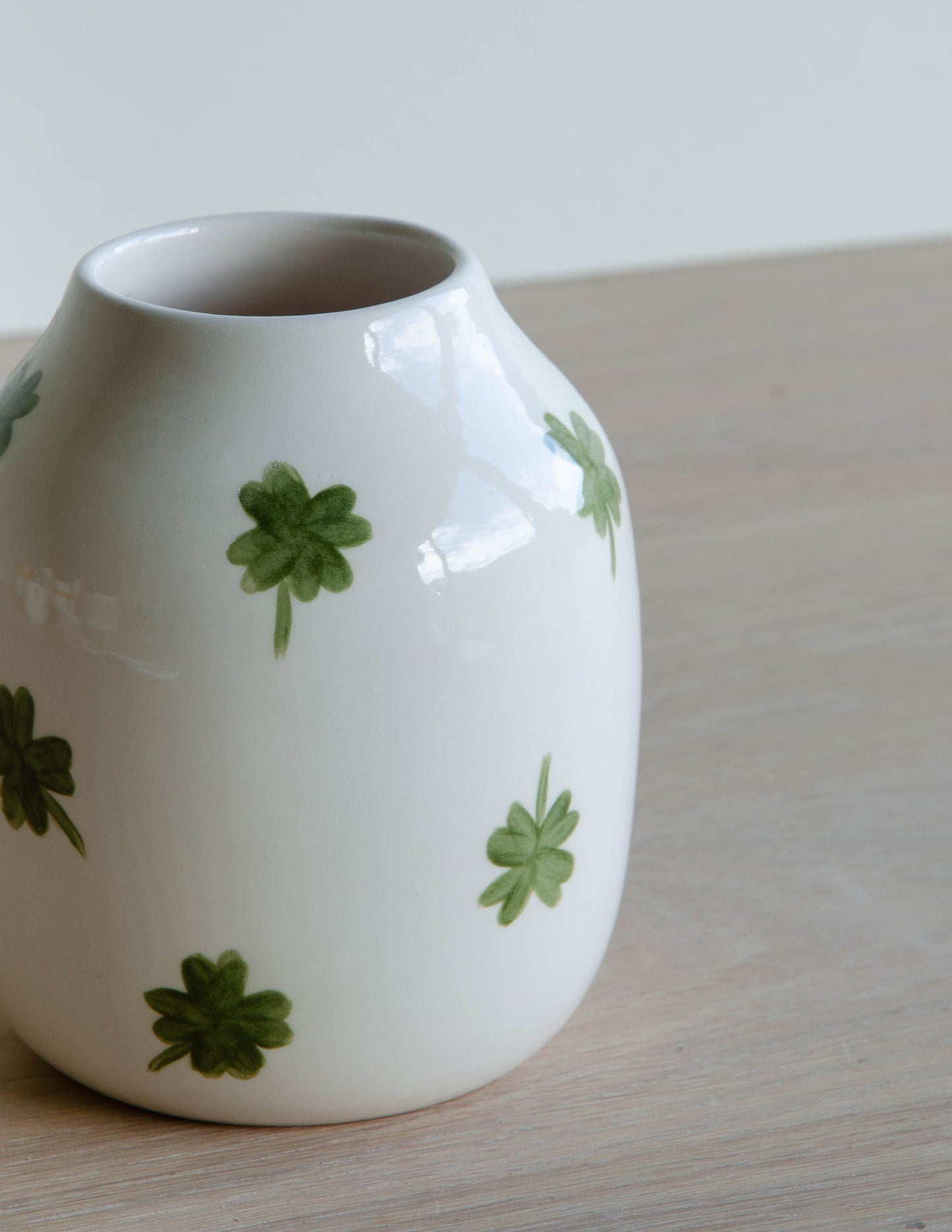 Vaas groene klavertjes