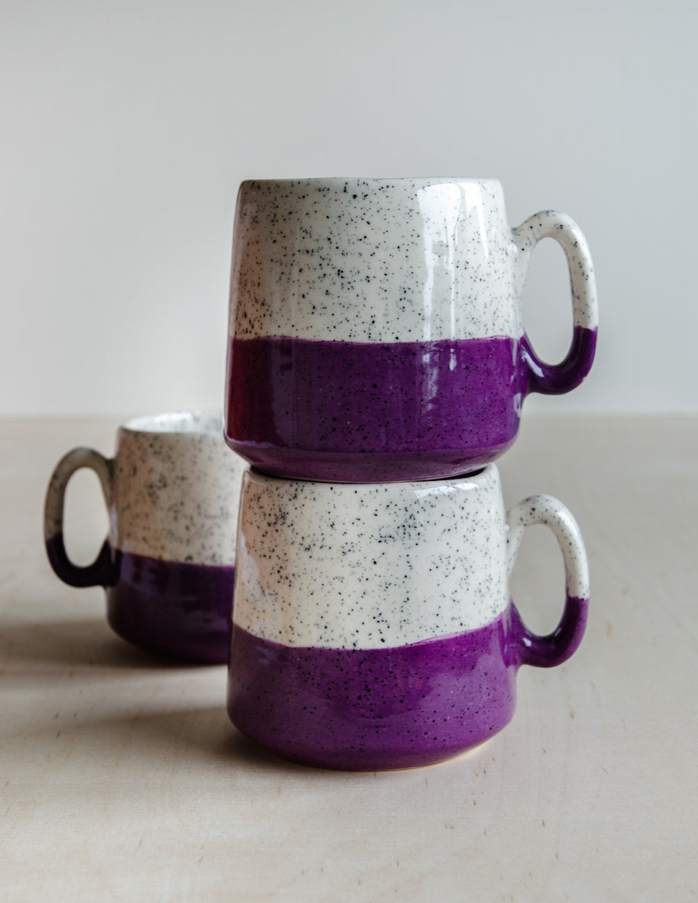 Beker spikkel purple