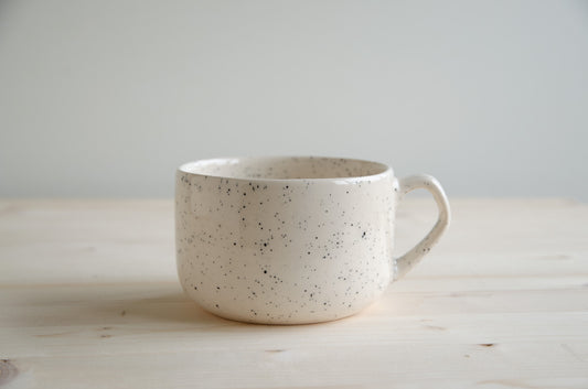 Cappuccino beker spikkels