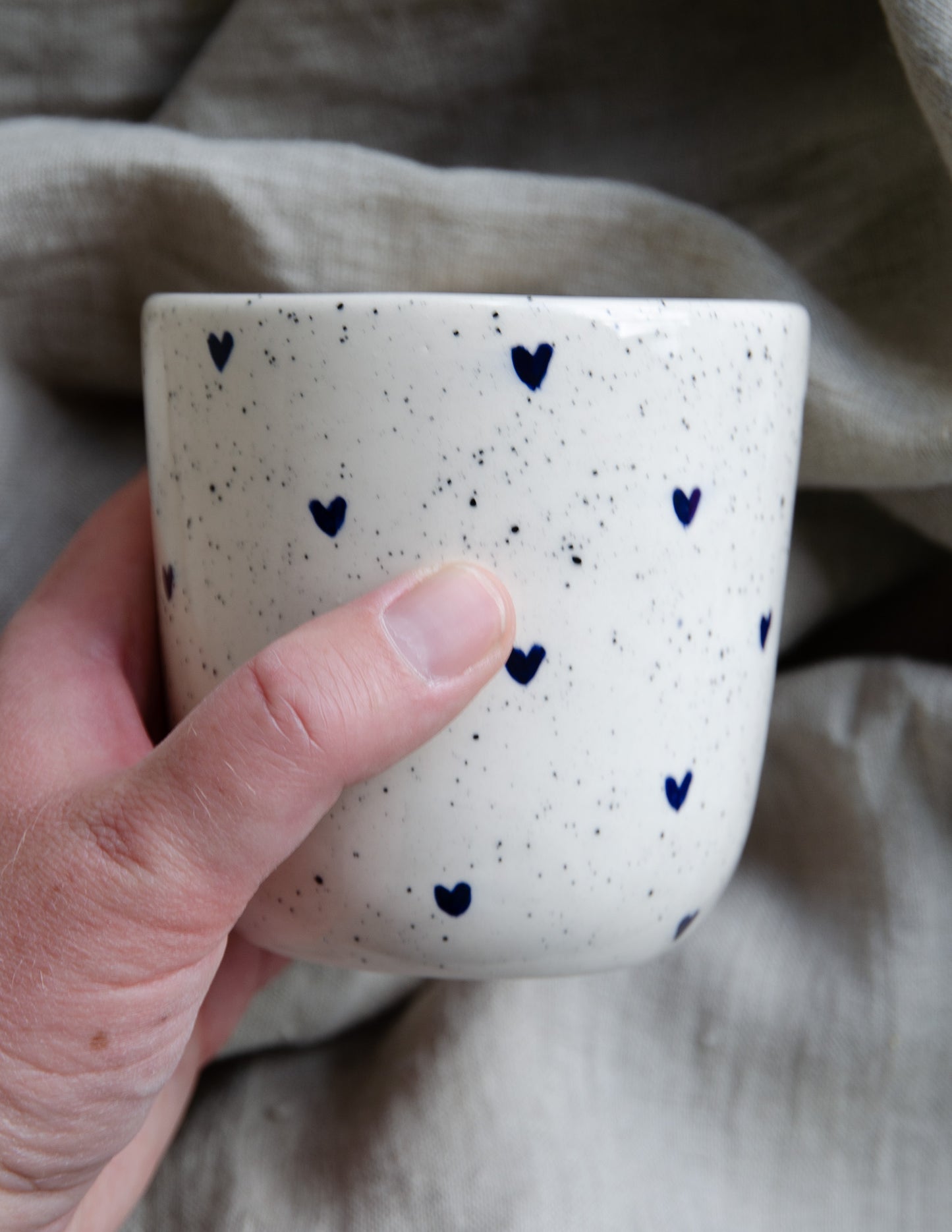 Mok spikkel hartje blauw